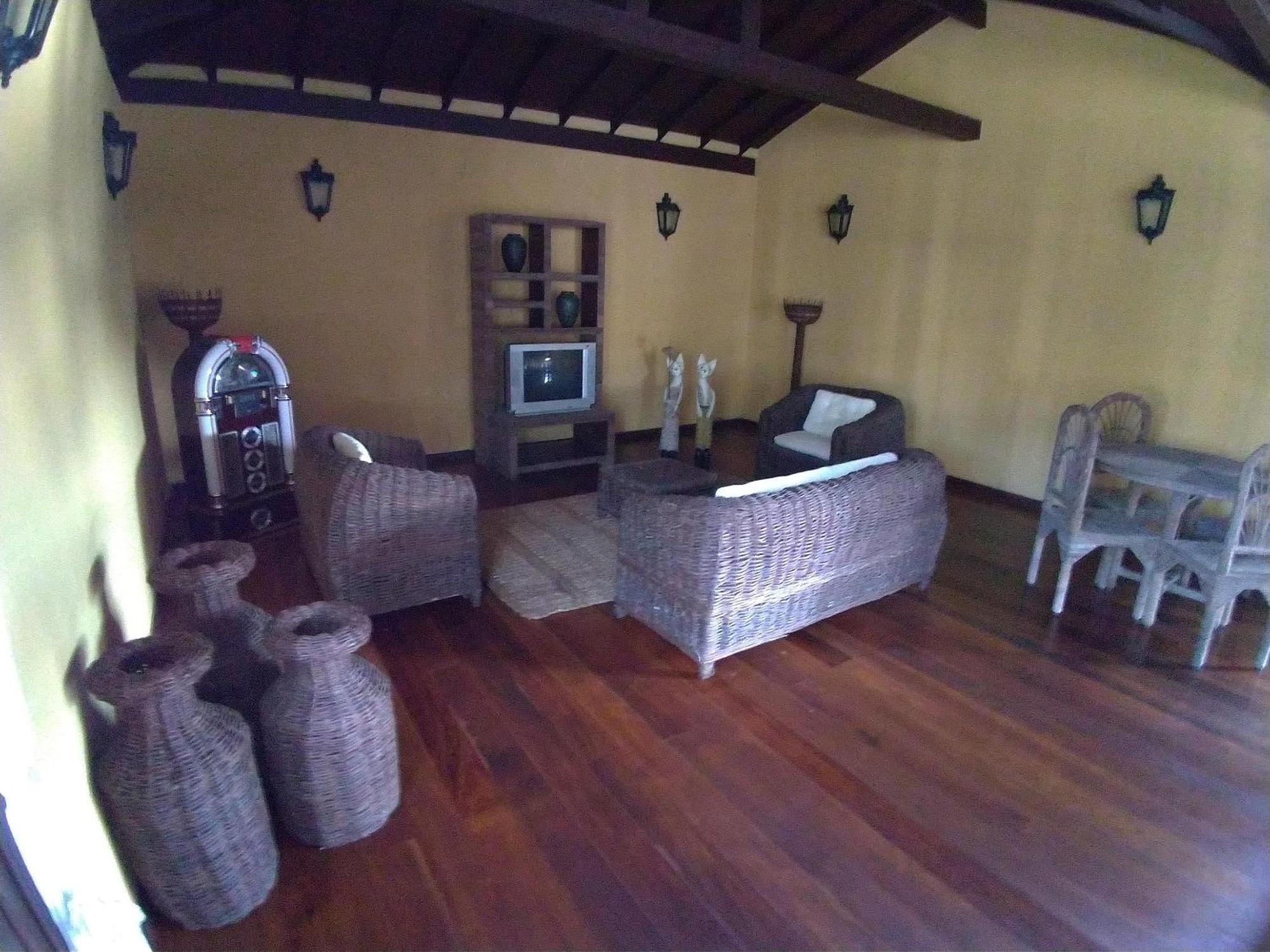 Oyo Hotel La Dolce Vita, Rio Das Ostras Luaran gambar